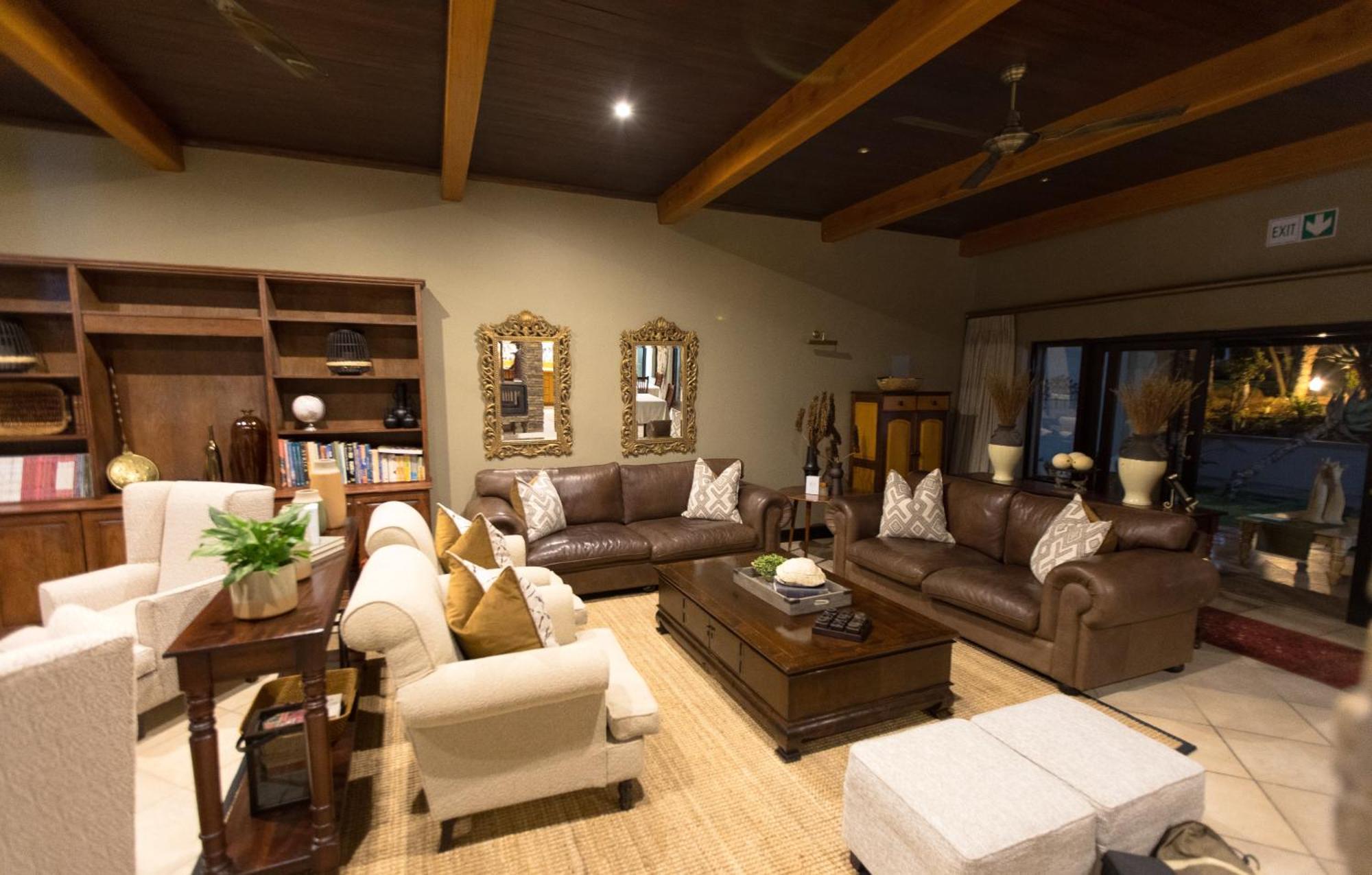 Swartberg Private Game Lodge أوتشورن المظهر الخارجي الصورة